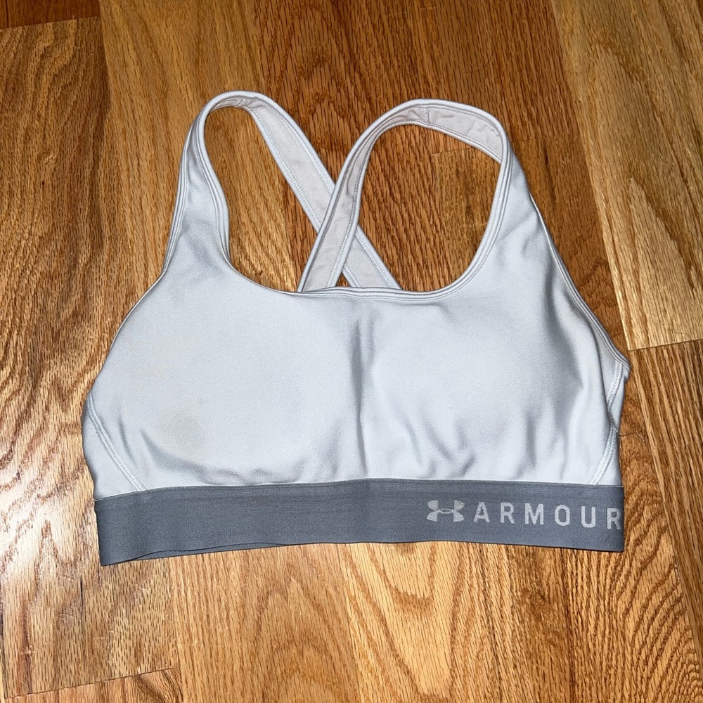 Under Armour Sports Bra White M